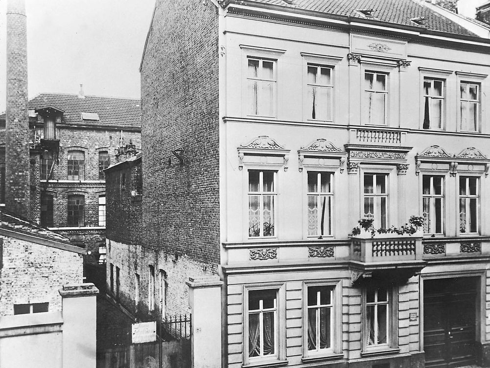 On September 26, 1876, Fritz Henkel founded the company Henkel & Cie in Aachen.